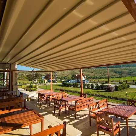 Pensiune Bonanza Pensiune&restaurant